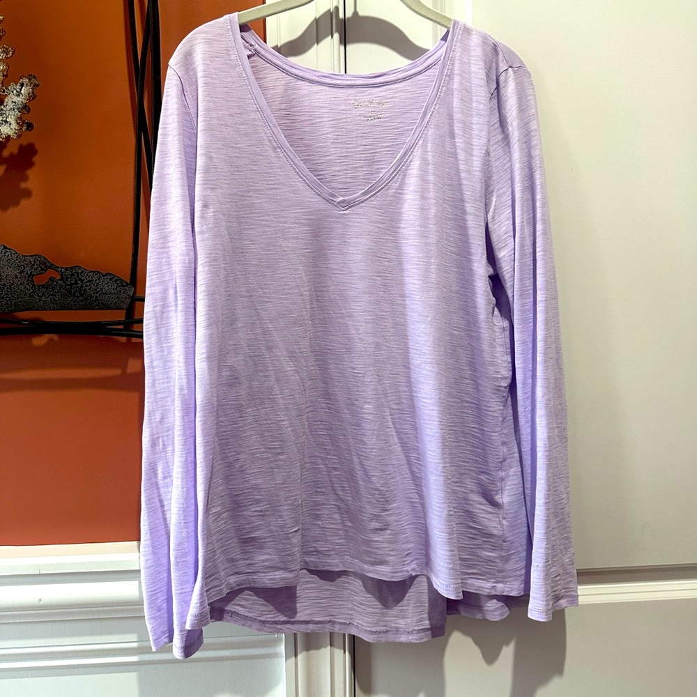 Lilly Pulitzer Solid V-Neck Top - Medium